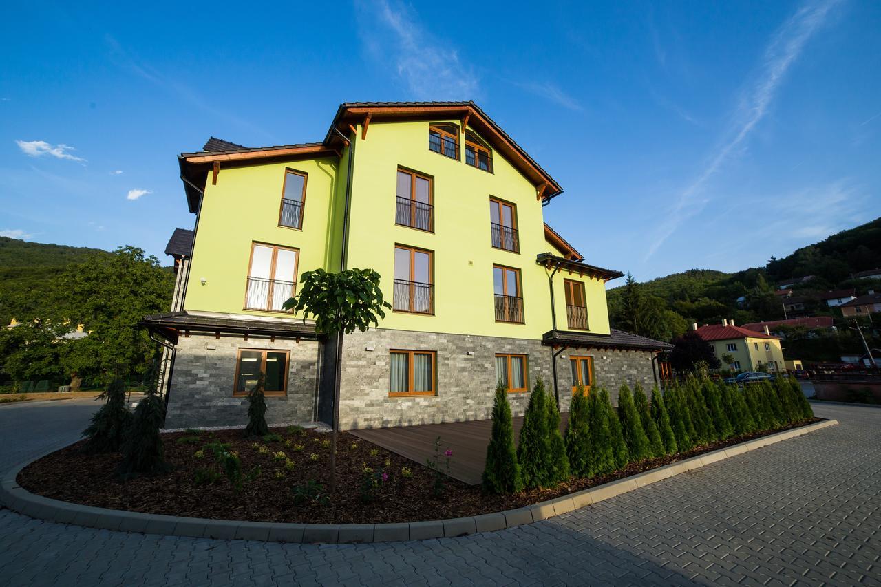 Hotel Daro Banska Stiavnica Exterior photo